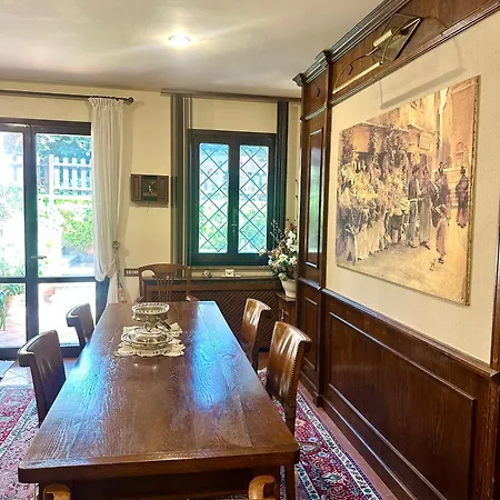 Turistico Indipendente Con Giardino *