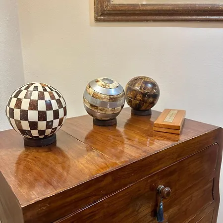 Turistico Indipendente Con Giardino