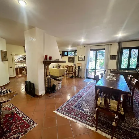 דירה Turistico Indipendente Con Giardino רומא
